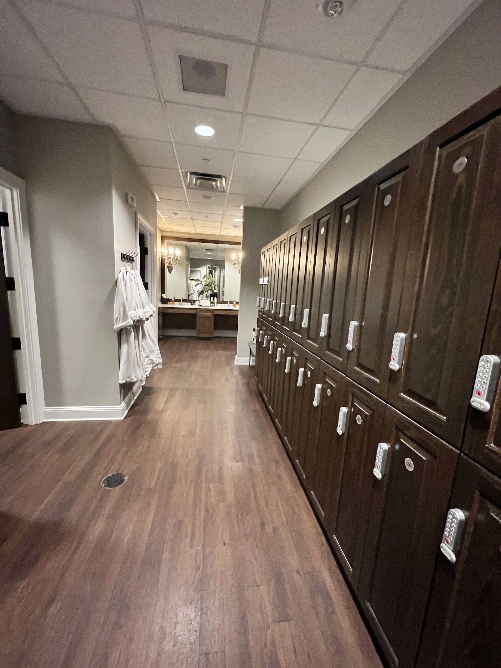 Woodhouse Spa - Downtown Charleston nail photo 1
